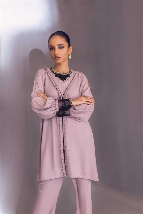 La Fiesta Fall 22 - Estelle – Nainpreet - The Collective