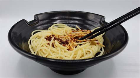 Chili Crisp - Geschmacksexplosion aus der chinesischen Küche