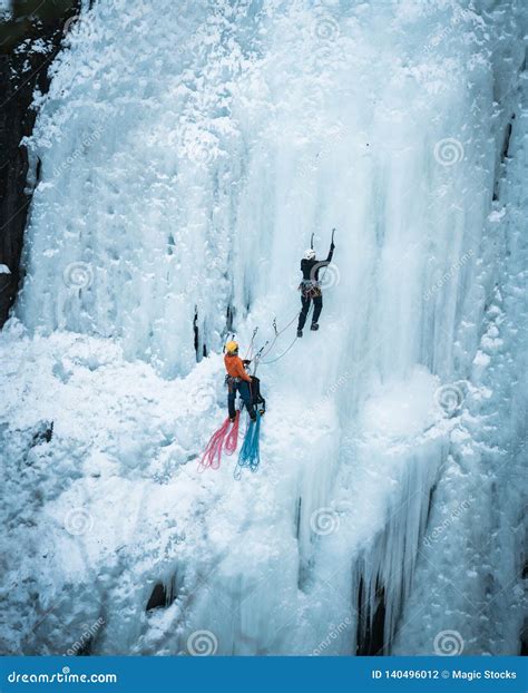 Ice-Climbing 的图像结果