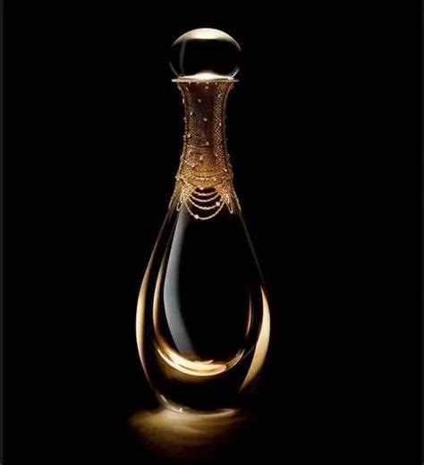 漲姿勢｜全世界最貴的10瓶香水，第一瓶竟然要600多萬 - 每日頭條