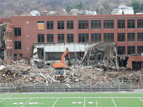 Ambridge Memories: The Demolition of the old Ambridge High School