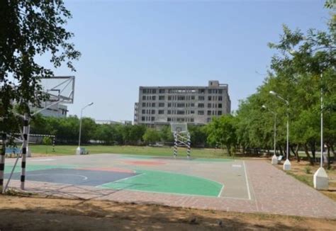 Swami Keshvanand Institute of Pharmacy Jaipur Campus: Photos, Virtual Tour