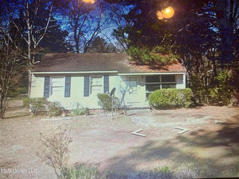 2609 Brookwood Dr, Jackson, MS 39212 | Homes.com