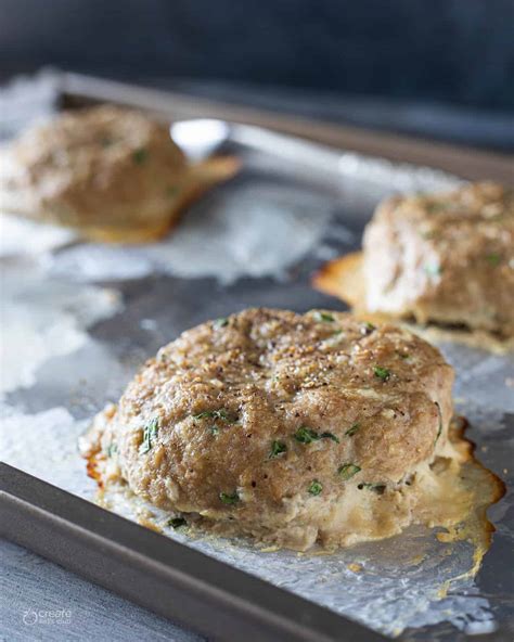 How Long to Cook Turkey Burgers in the Oven: A Complete Guide