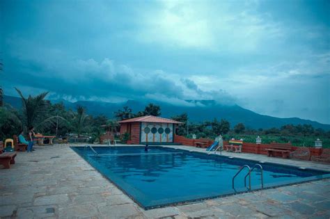 20 Lovely Pet Friendly Resorts in Maharashtra | 2024! | Yuyiii