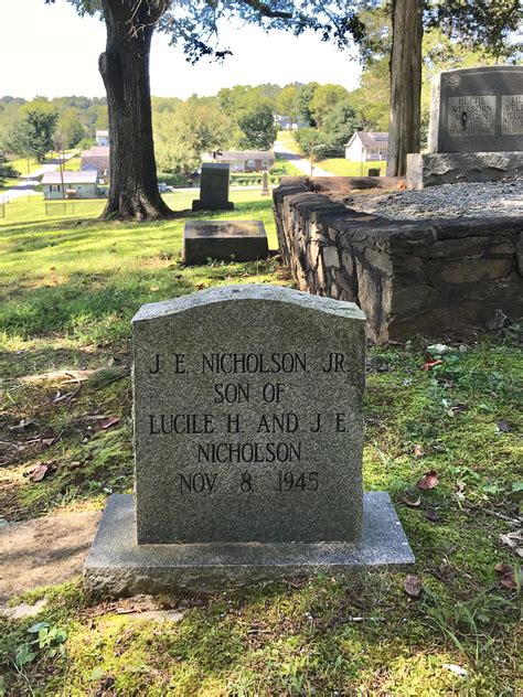 J E Nicholson Jr. (inconnu-1945) - Mémorial Find a Grave