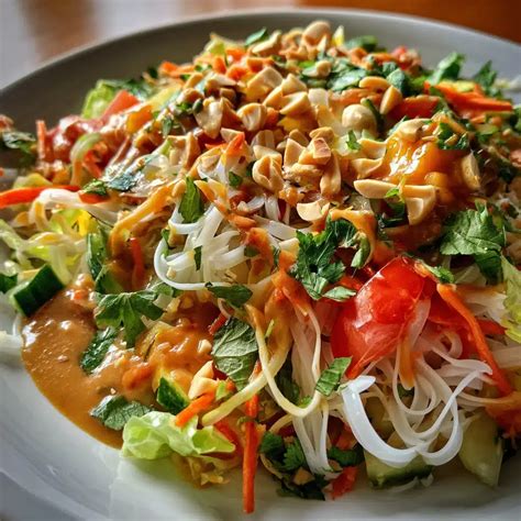 Spring Roll Salad with Peanut Sauce: A Homemade Masterpiece - Delicious Den