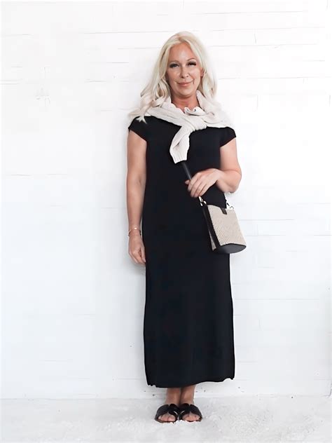 Wrinkle-Free Travel Clothing for Midlife Women – Midlife Posh Closet