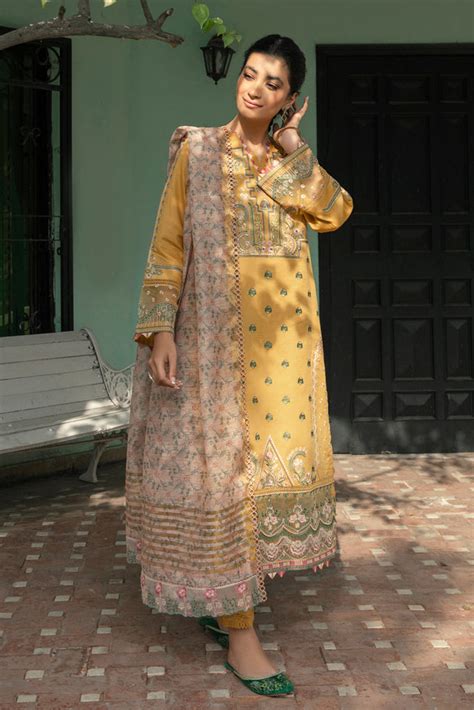 Qalamkar Qline Lawn Collection 2022 – QB-12 REINE – YourLibaas