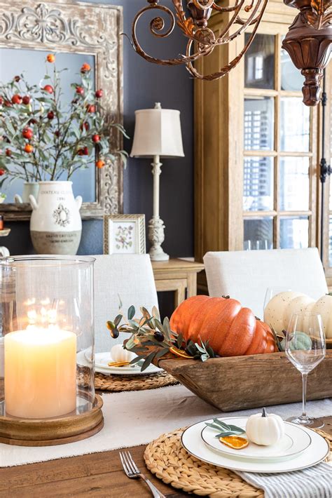 8 Stunning Centerpiece for Dining Room Table Ideas – HOMYSTYLE