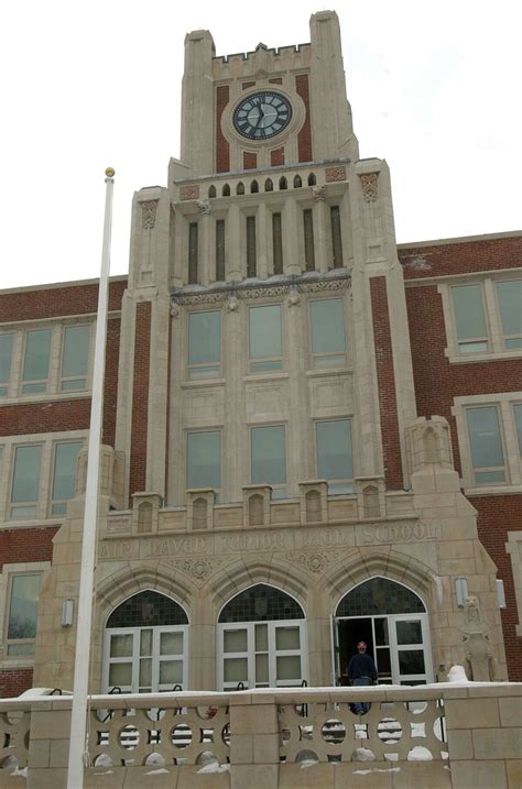 New Haven schools settle discrimination lawsuit for $390,000