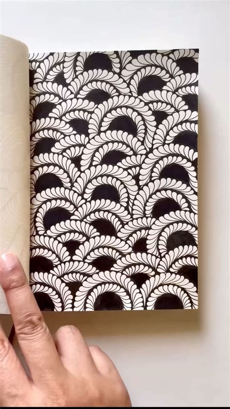 Pin by Izabela Sternbergová on Pattern and Tiles | Doodle art designs, Zen doodle patterns ...