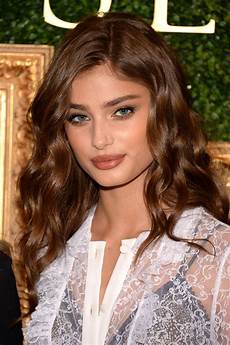 Pictures Brown Hair Colors by For Every Skin Tone There Exists A Shade Of Brown Pictures Brown Hair Colors