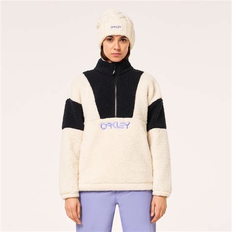 ibiza espanha o que tem loja da Oakley