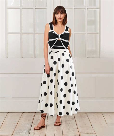 Polka Dot One-Piece Swimsuit with Bow & Skirt – Vevri