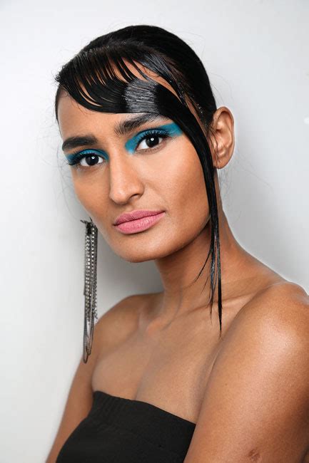 15-Rohit-Gandhi-Rahul-Khanna-spring-summer-2018-beauty-trends-vogue-india