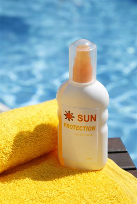 Sunblock vs sunscreen: What’s the difference and which one should you use?