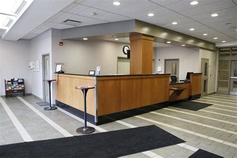 RESIDENCE & CONFERENCE CENTRE - HAMILTON (Ontario) - Apartment Reviews ...