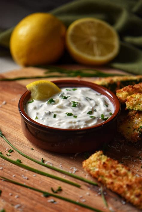 Garlic Yogurt Sauce: Healthy and Fresh! - She Loves Biscotti