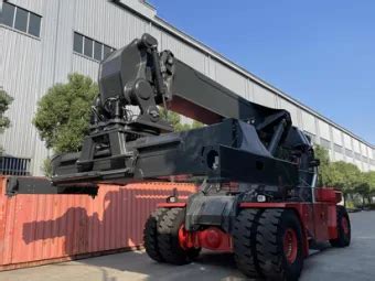 Image result for Reach Stacker Operating