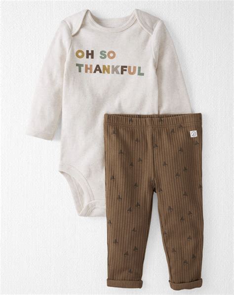 10 Adorable 'Baby's First Thanksgiving' Outfits
