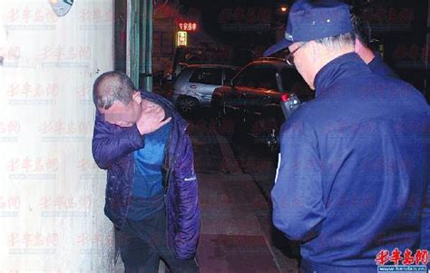 记者跟随110民警巡查：嫌公公鼾声大儿媳报警 - 国内新闻 - 中国日报网