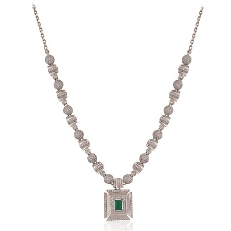 India's Finest 925 Sterling Silver Pendant Collection – Silvica Jewels