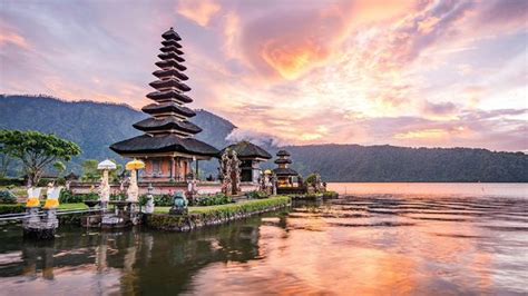 7 Tempat Wisata Populer Yang Ada Di Indonesia Untuk Study Tour Anak ...
