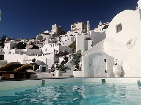 KATIKIES SUNROCKS SANTORINI (Fira) - Hotel Reviews, Photos, Rate ...