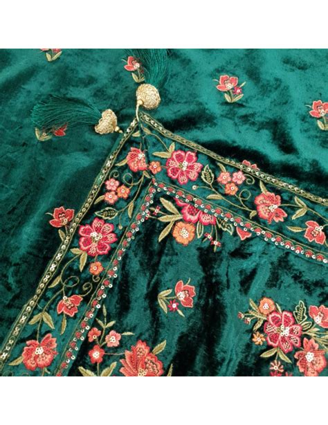 Set 11-18th Nov - Royal Green Velvet Design - Premium Embroidery Neck ...