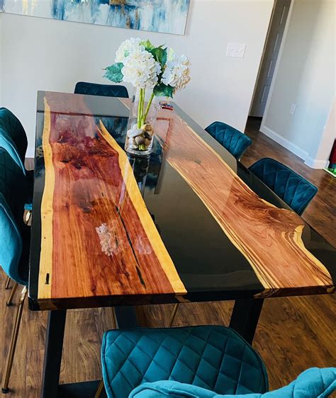 Cedar Dining Room Tables