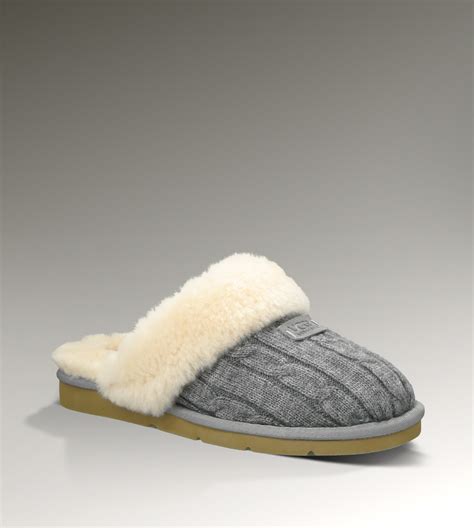UGG® Official | Women's Slippers Collection | Free Shipping & Returns ...