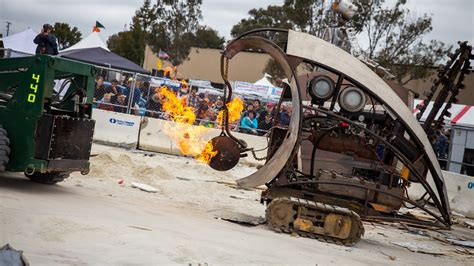 Weaponized Robots 的图像结果