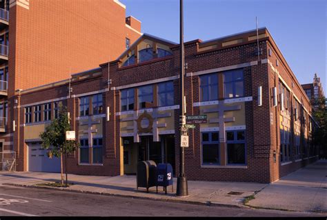 Chicago Patrolmen's Credit Union by Neri Architects - Architizer