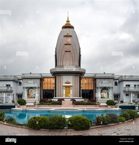 Radha madhav dham hi-res stock photography and images - Alamy