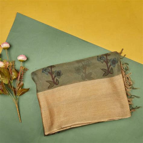 Kalamkari Saree - Shop for pure Kalamkari Silk Sarees Online | Singhania's