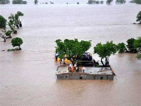 Vagaries of the Weather ©: Deep Depression Leaves trail of Destruction ...