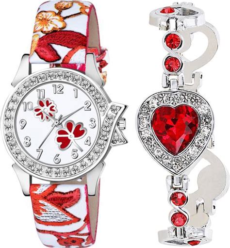 Ladies Bracelet Watches - Buy Ladies Bracelet Watches online at Best ...