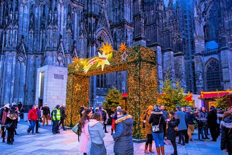 How to Visit Cologne Christmas Market 2024 | Germany Travel