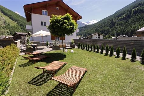MOUNTAIN-LOFTS BURGENER HAUS (Saas-Grund) - Apartment Reviews & Photos ...