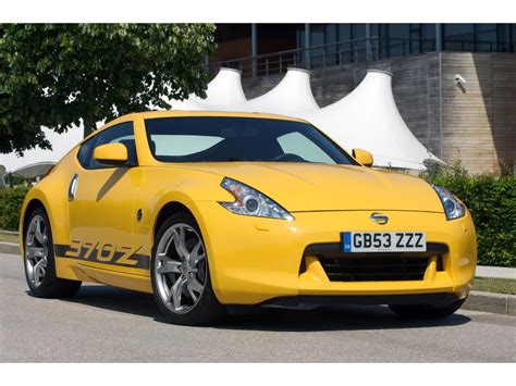 2010 Nissan 370Z Yellow Edition News and Information - .com