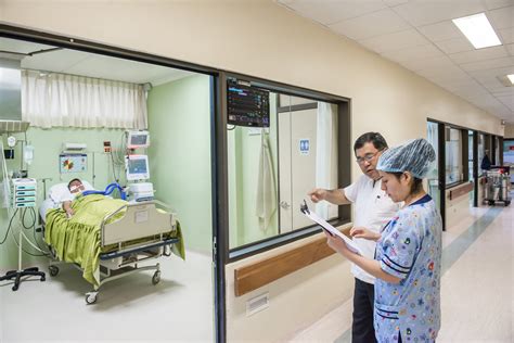 UNIDAD DE CUIDADOS INTENSIVOS (UCI) E INTERMEDIOS (UCIN) - Clínica ...