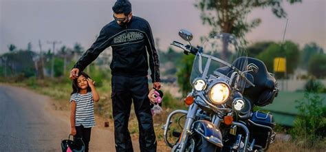 World Motorcycle Day: This Harley-Davidson Owner Has Introduced His 3YO ...