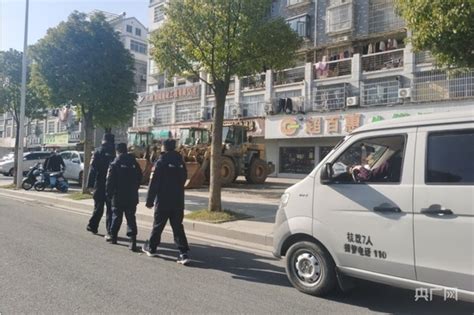 新北市警察局巡邏車執勤 New Taipei City Police Cars Responding/Patrolling