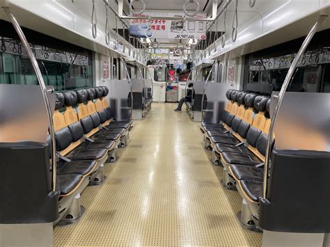 東水快速 on Twitter: "長崎本線の普通列車は電車だからYC1とかいう変なのと違ってちゃんとクロスシートだからおにぎり食っても大丈夫 ...