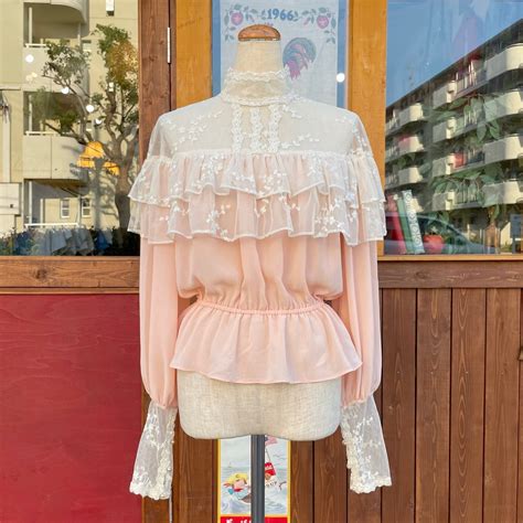 80's sheer pink peplum blouse | hummingvtg