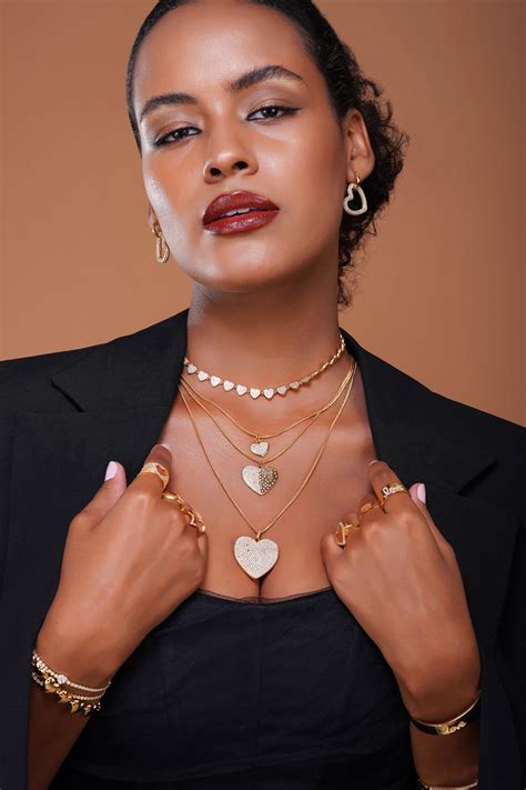 Jewellery Campaign Photoshoot - BRING IT ONLINE MEDIA PVT LTD