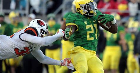 Oregon vs. Oregon State: despite records Civil War game still matters