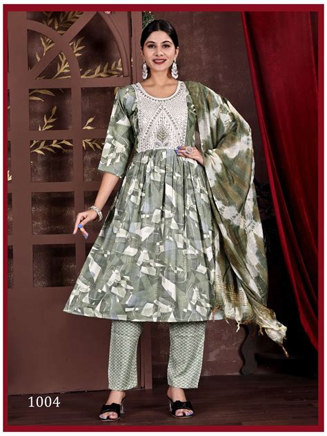 PADMAVATI TEXTILES DEEPIKA VOL 3 CAPSULE PRINT NAIRA CUT STYLE KURTI ...