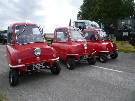 Peel P50 Logo